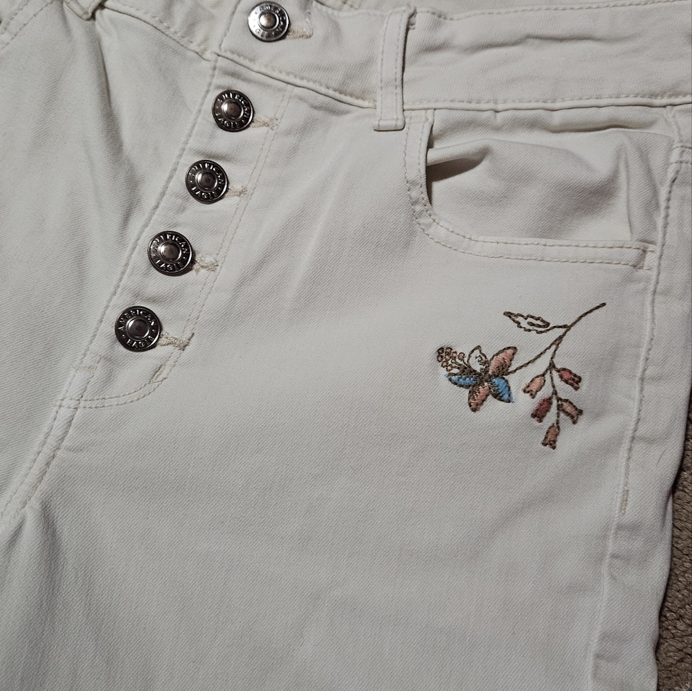 Ae Jeans - Picture 2 of 4